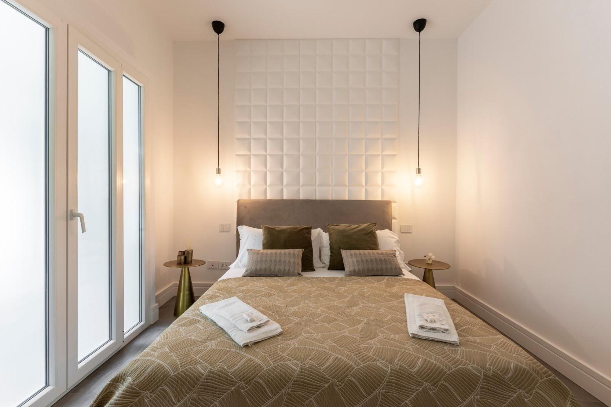A26 Apartments - Premium Apartment In เนเปิลส์ ภายนอก รูปภาพ