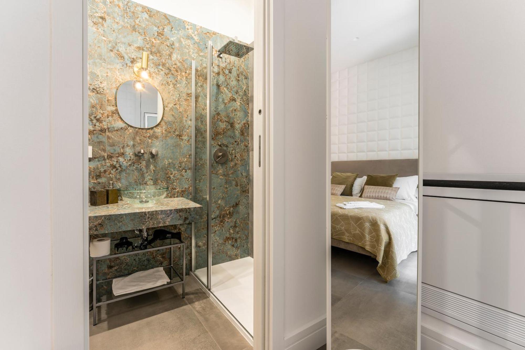 A26 Apartments - Premium Apartment In เนเปิลส์ ภายนอก รูปภาพ